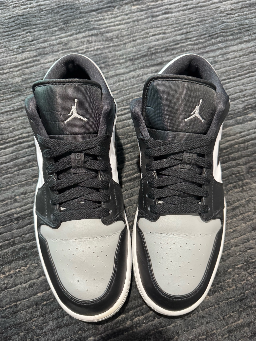 Air Jordan 1 Low